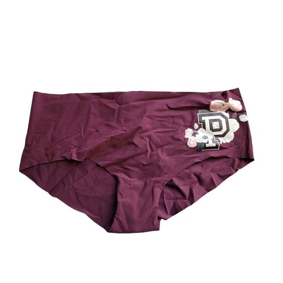 Set of 4 PINK victoria secret panties - Picture 4 of 8